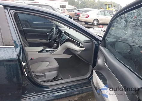 2018 Toyota Camry L from USA, damaged, VIN 4T1B11HK3JU643322